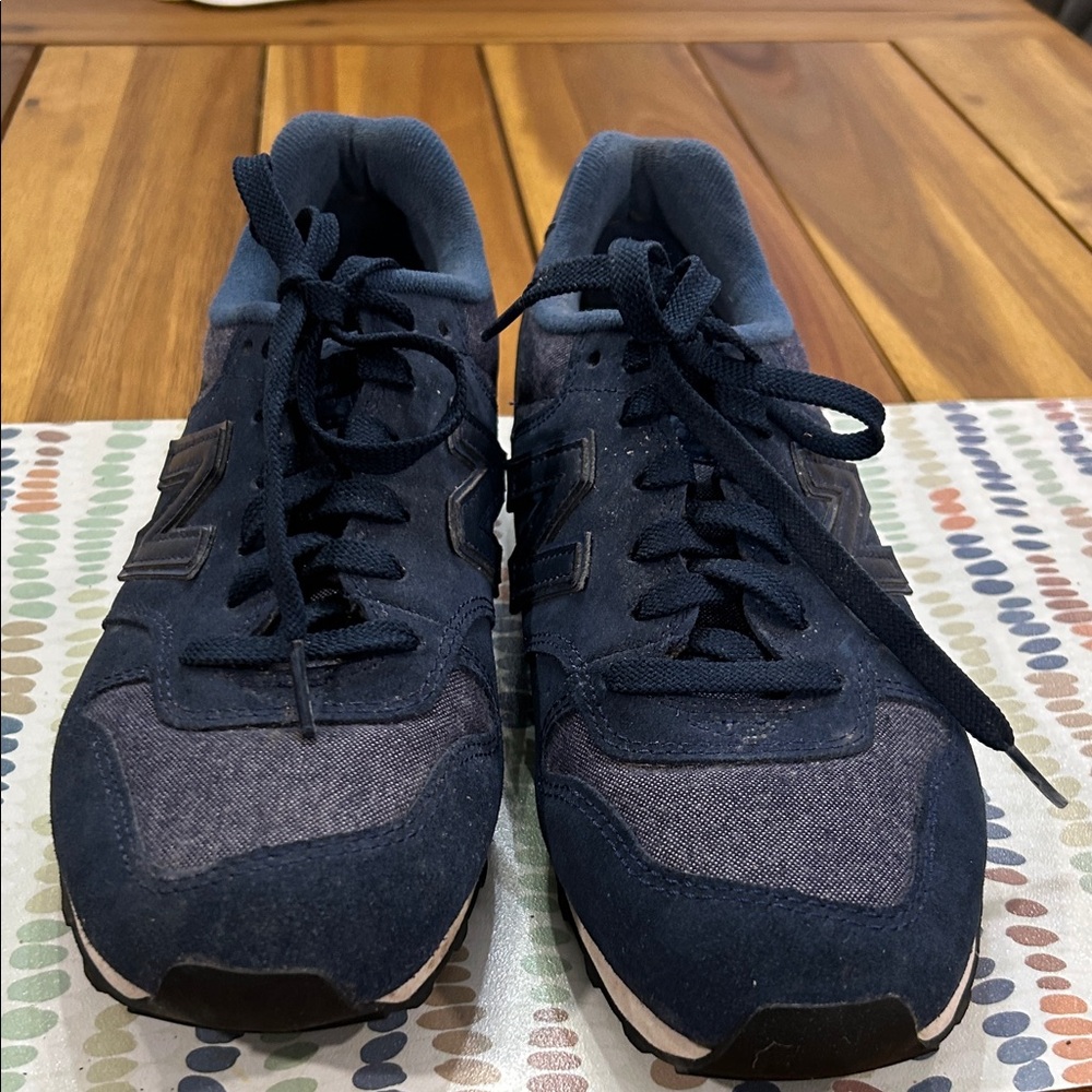 Women’s New Balance Sneakers